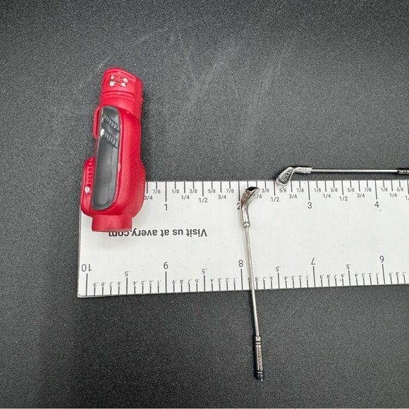 Red Miniature Golf Bag with Clubs - Picture 11 of 11